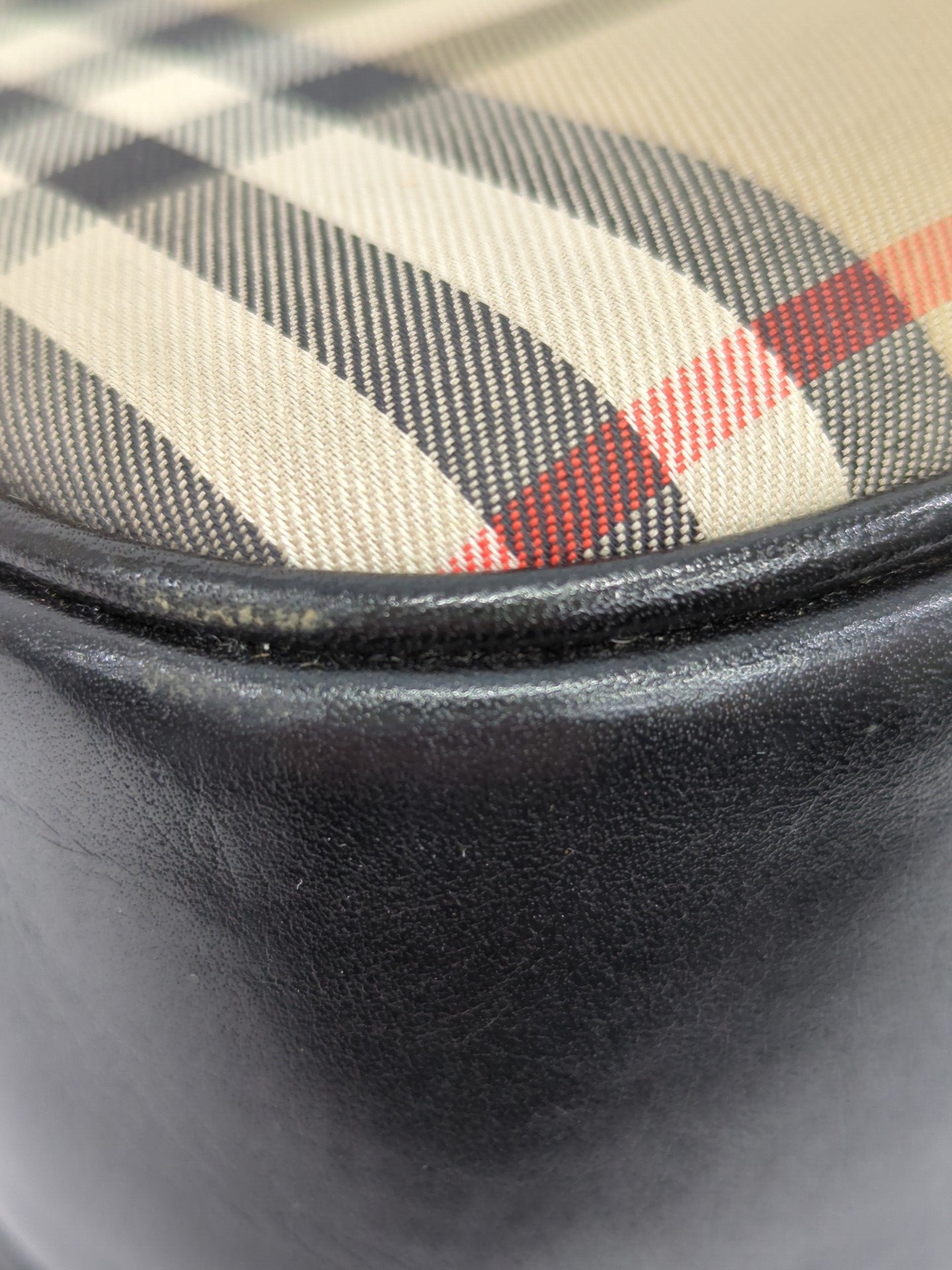 BURBERRY　ノバチェック　ショルダーバッグ