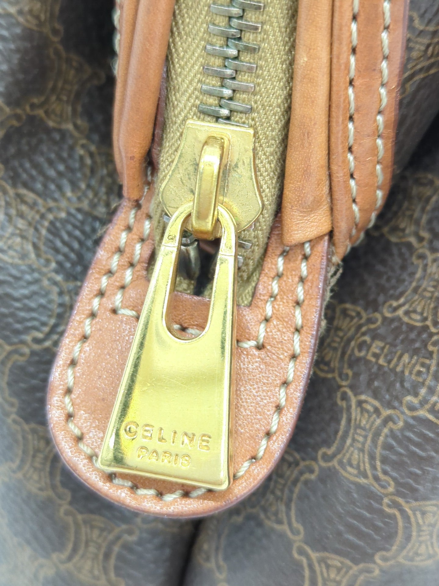 CELINE マカダム ポーチ