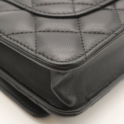 Matelasse Chain Shoulder Bag Black