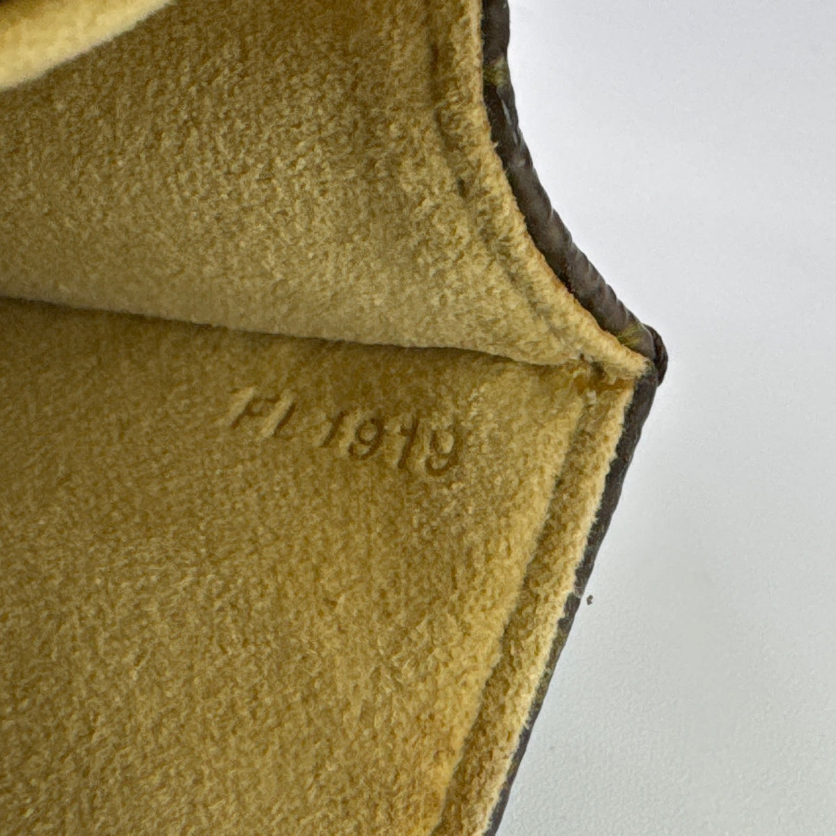 Monogram Pochette Twin GM M51852 Crossbody Brown