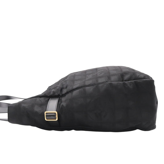 New Travel Line Tote Bag Black