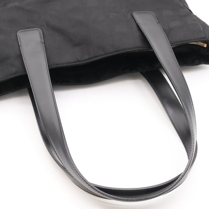 New Travel Line Tote Bag Black