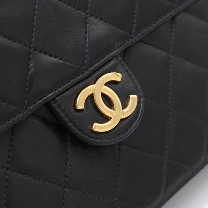 Matelasse Push Lock Chain Shoulder Bag Black