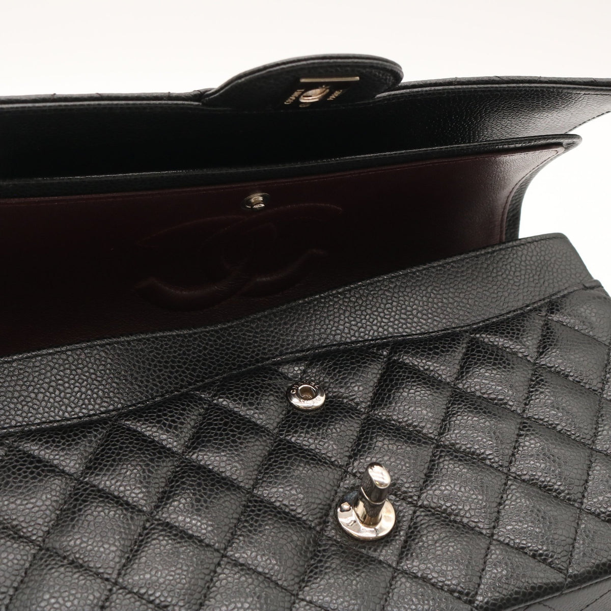 Matelasse Double Flap Chain Shoulder Bag Black